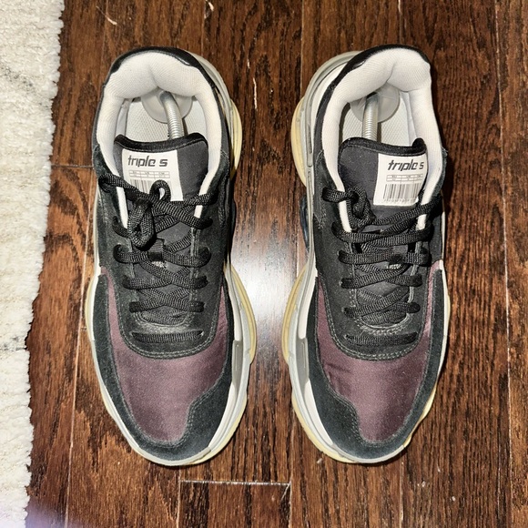 Valencia’s Triple S Men’s V2 Black Burgundy Nylon Speed Trainer US 9 - Picture 4 of 7